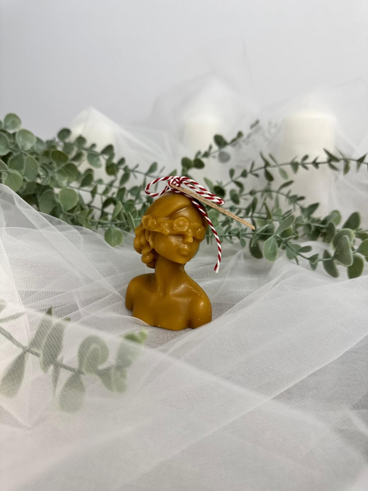 Bust feminin